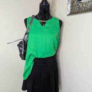 Green valerie stevens sleeveless blouse size large